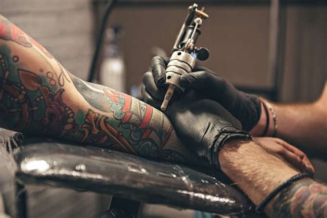 Needle Work: A History of Commercial Tattooing in Canada.